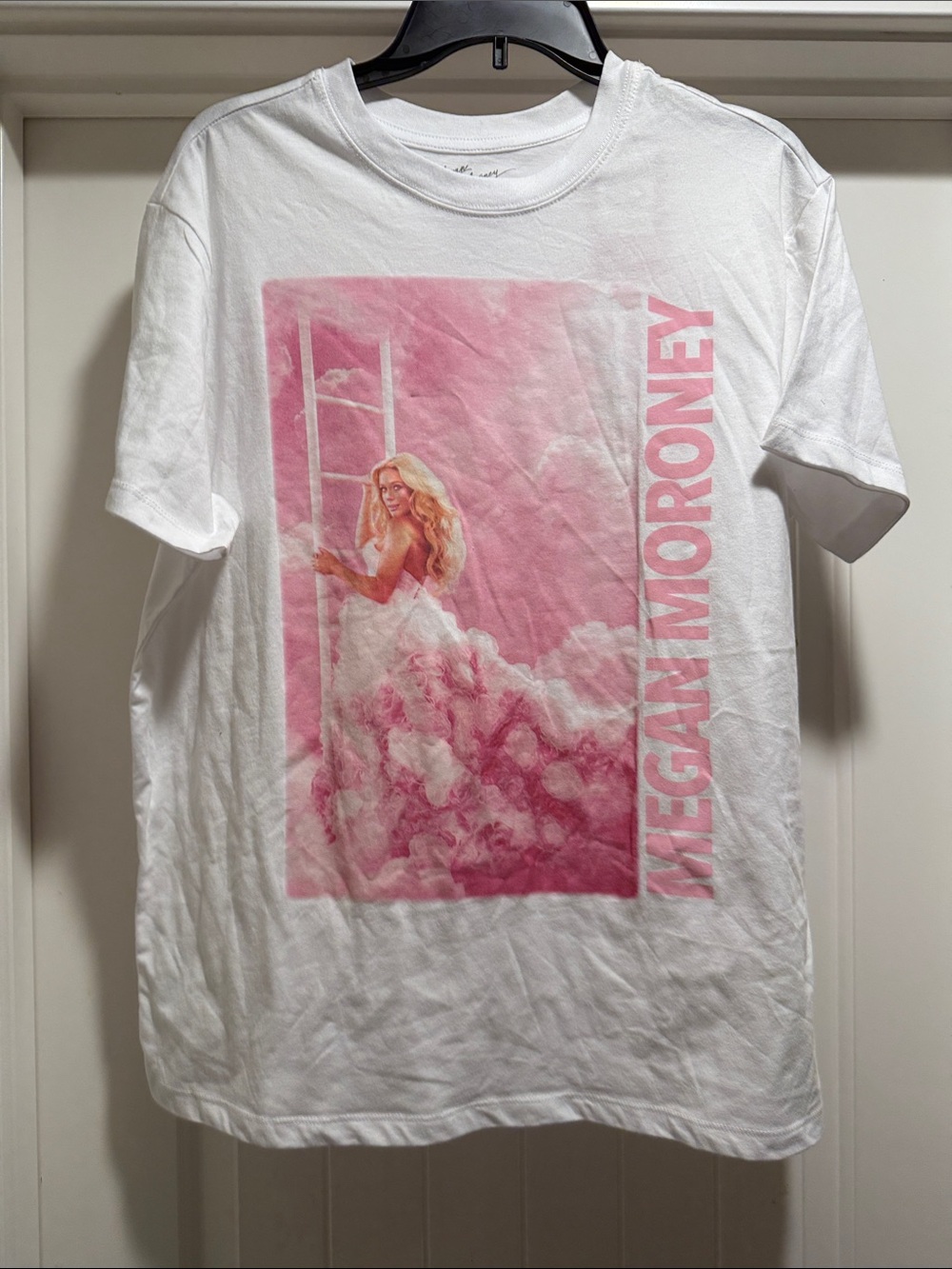 Megan Moroney White Cloud Graphic T-Shirt